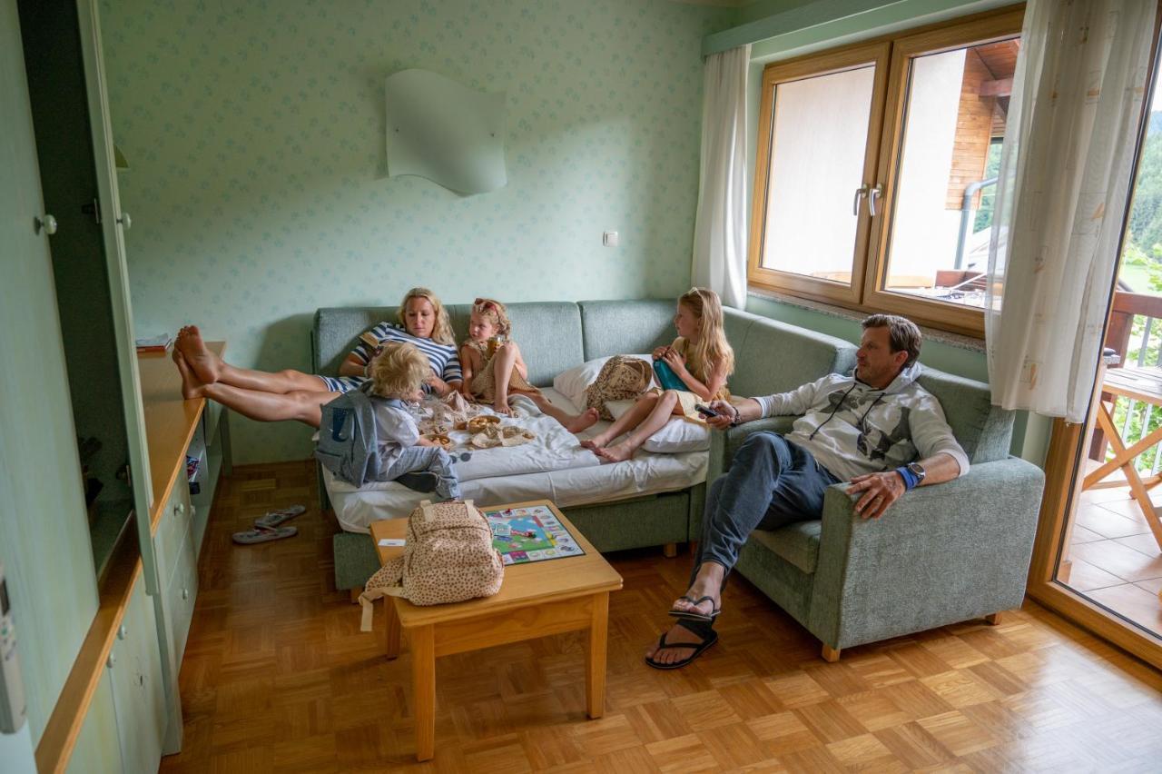 Отель Eco Terme Snovik, Kamnik Лазе-в-Тухинью Экстерьер фото